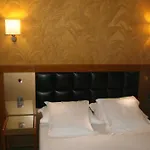 Hotel Bellevue Saint-lazare