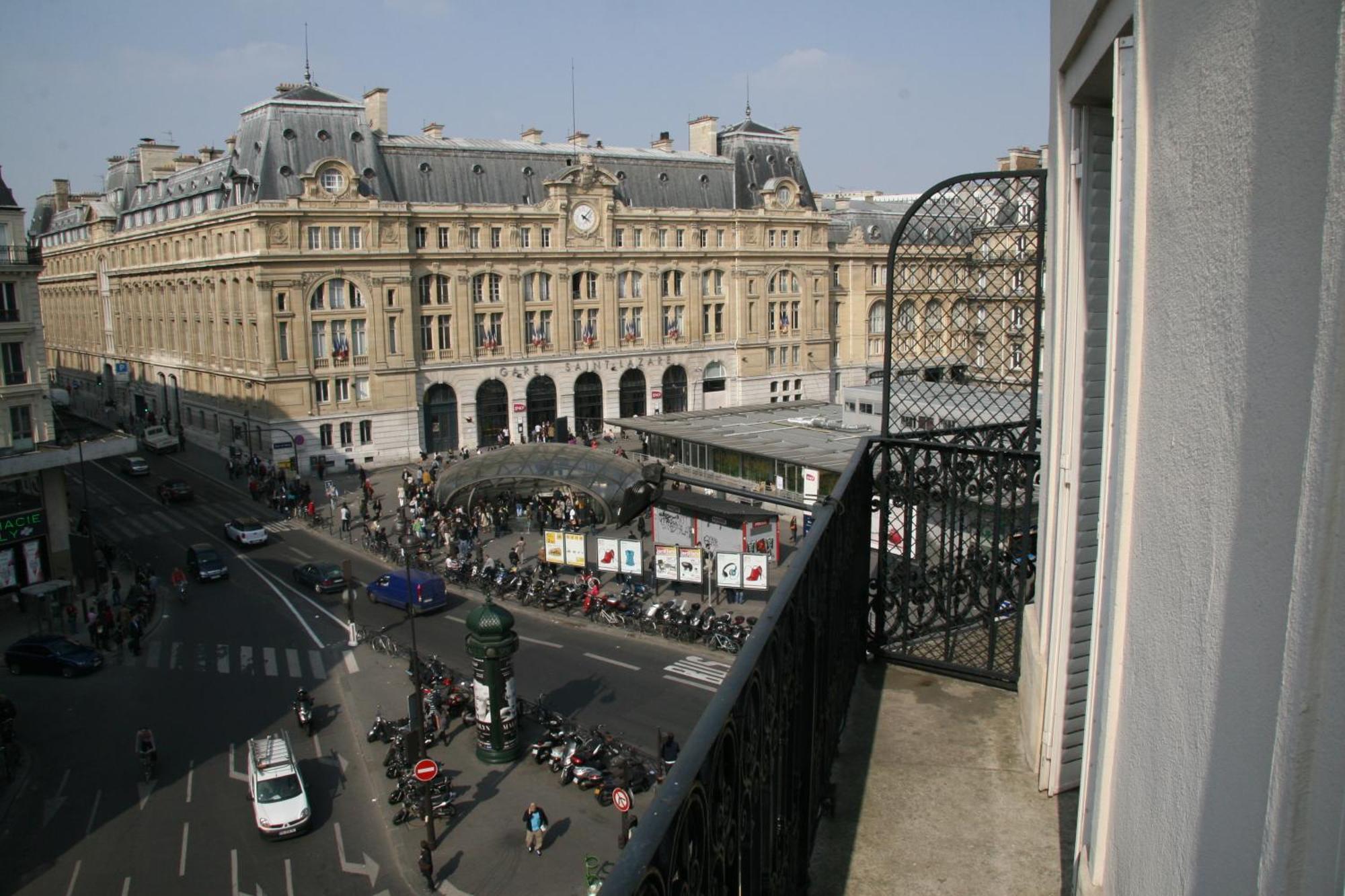 Hotel Bellevue Saint-lazare 2*